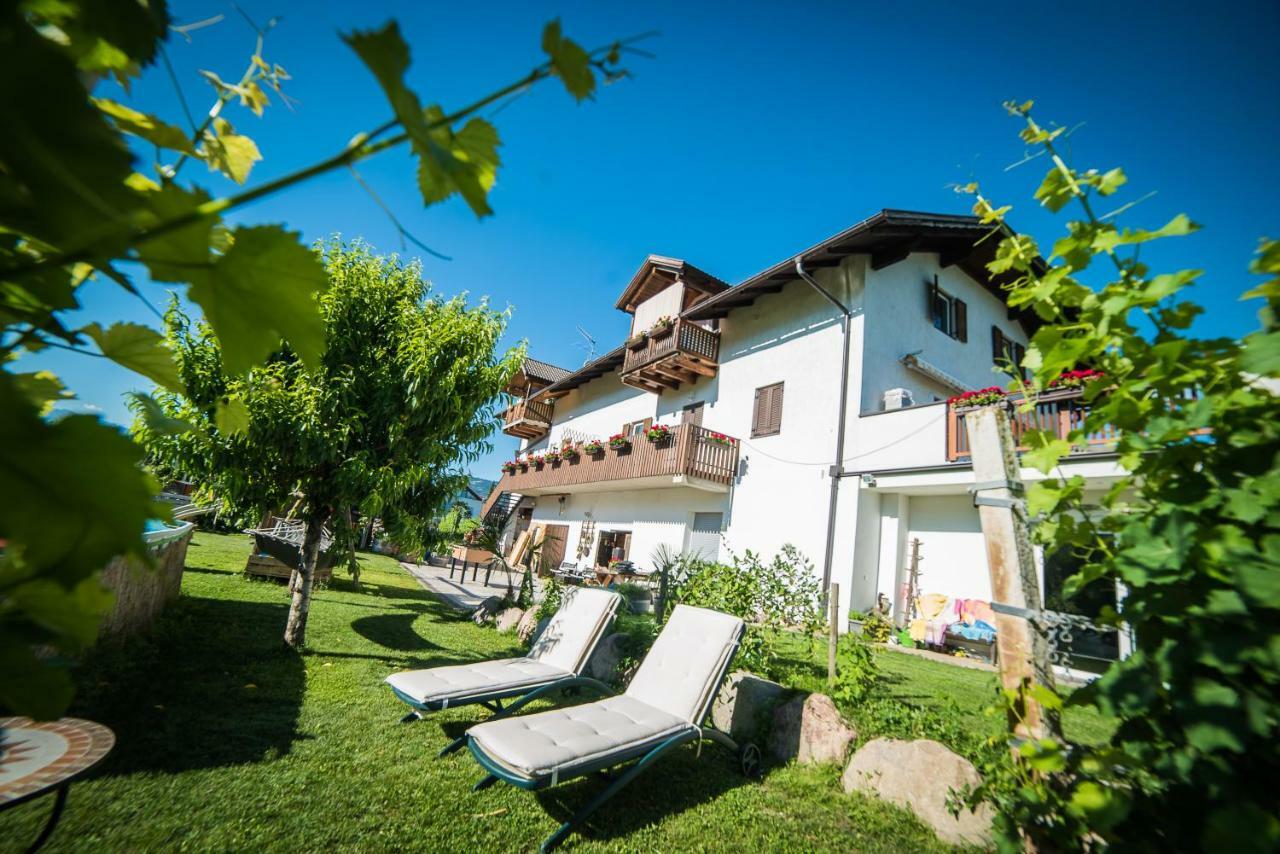 Ferienwohnung Lochererhof Eppan an der Weinstraße Exterior foto